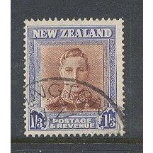 NewZealand.SG687 1s 3d King George VI (Red-Brown and Blue).Fine Used.Nov15e