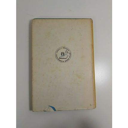 Fear in the Forest by Cateau De Leeuw 1960 hardcover fiction novel