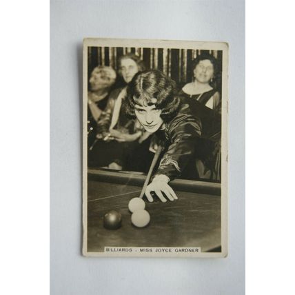 1935 Senior Service Sporting Events & Stars No. 76 Miss Joyce Gardner, billiards