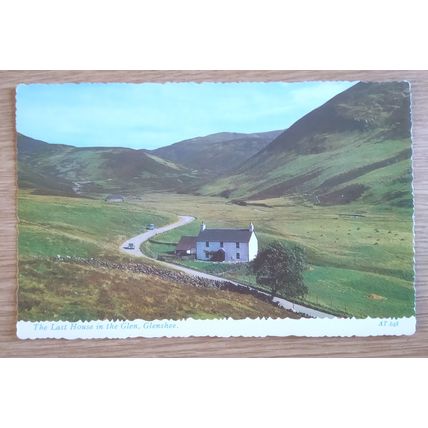 POSTCARD: PERTHSHIRE - GLENSHEE, THE LAST HOUSE IN THE GLEN: 1960's