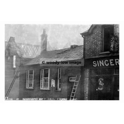 rp17610 - Fire by Singer 1911 , Berkhampstead , Hertfordshire - print 6x4