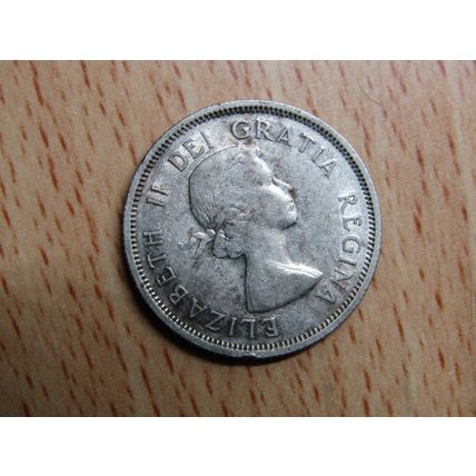 1955 Queen Elizabeth ll 25 Cents Canada Coin