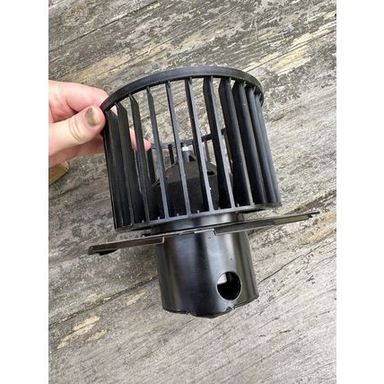 A Premium HVAC A/C Heater Blower Motor w/ Fan Cage for Chevy GMC Blazer Yukon
