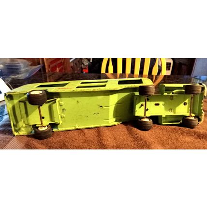Old Vintage Tonka Light Green Car Carrier Truck Pressed Steel 1960s 18 1/2" Long