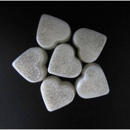 6 x chunky heart soy wax melts highly scented Baby White Dove fragrance oil