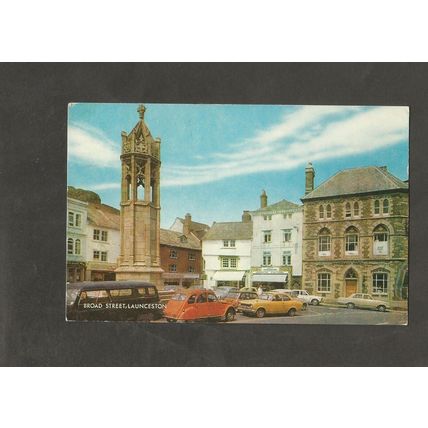 Postcard Cornwall Launceston Broad Street