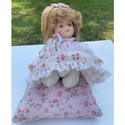 Kneeling Little Girl Porcelain Doll On Pillow W/Floral Lace Dress & Hat W/Bow