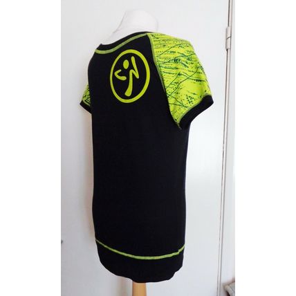 Zumba short sleeved V neck Tee Top Black multi XS UK 8