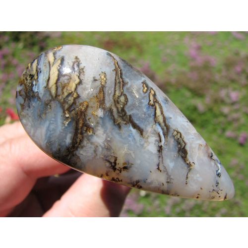 Sheep Creek Plume Agate Cabochon Pear: Striking Cream & Brown Plumes; 106.5 cts