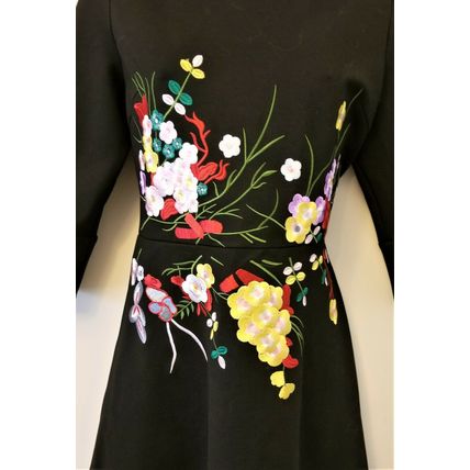 Dan Munier Dress Sz.S Black/Embroidered Multicolor Floral Pattern