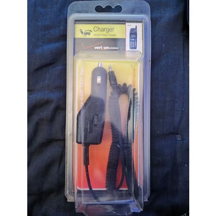 GENUINE VERIZON WIRELESS Car Charger for NOKIA 3000/5000/6000 Series-NEW-SEALED