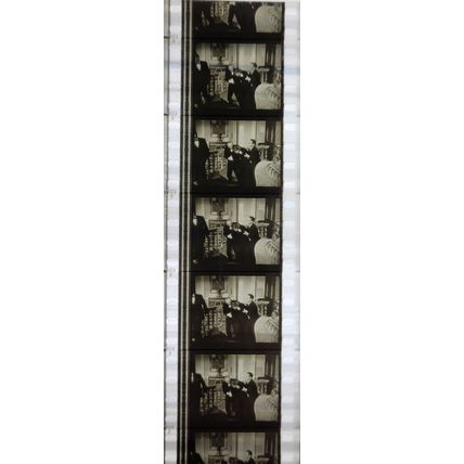 NOTORIOUS. Pk MTP - A017q. 1 STRIP OF 5 - 35MM FILMCELLS