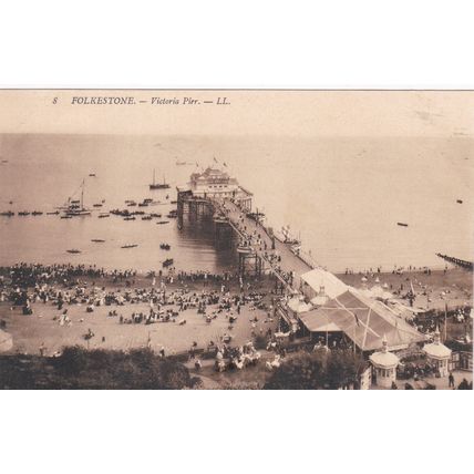 E793 FOLKESTONE -VICTORIA PIER. LL