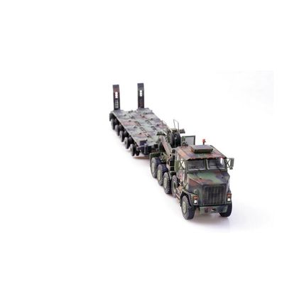 M1070 HEAVY EQUIPMENT TRANSPORTER CAMOUFLAGE COLOUR, PANZERKAMPF PAN12206PA 1/72