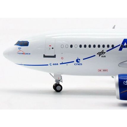 A310-304 NOVESPACE REG: F-WNOV WITH STAND - INFLIGHT200 IF310ZEROG 1/200 - SALE
