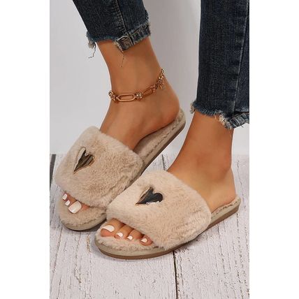 Parchment Heart Shape Buckle Decor Open Toe Plush Slippers
