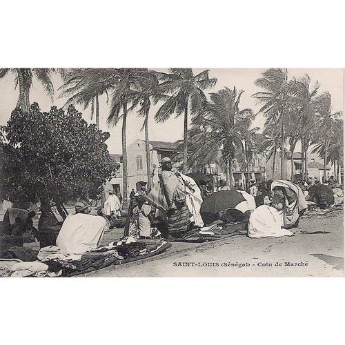 CARTE POSTALE - AFRIQUE NOIRE - COIN DE MARCHE