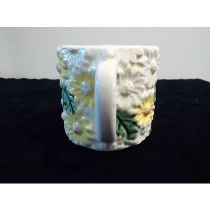Pretty Individual Milk / Cream Jug Daisies Design
