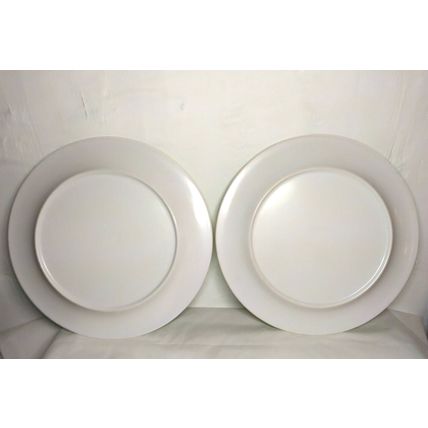 4 Pc. Almont Melamine Dish Set - 7 3/4" & 10 3/4" Green/White Minimal Wear