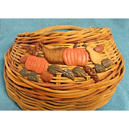Vintage 15" x 10" Food Storage Basket Wooden Woven Wall Hanging Harvest Design