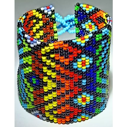 Traditional Huichol Art. Mexico Glass Seed Beads Bracelet. Crazy Waves 4