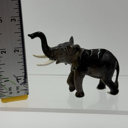 Vintage Hagen Renaker Elephant Porcelain Painted Figurine Miniature 2.5”