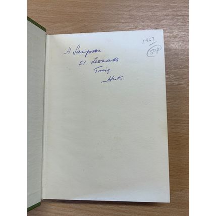 1967 THE BOOK OF FLOWERING TREES AND SHRUBS ILLUSTRATED HARDBACK BOOK (P3)