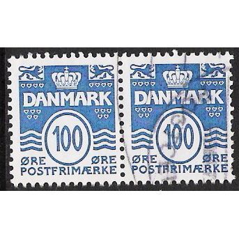 Mi 1414 x 2: 100 ø cobalt Definitive Stamp: Numeral in a Double Oval.