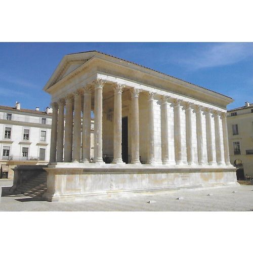 Nîmes: Maison carrée.