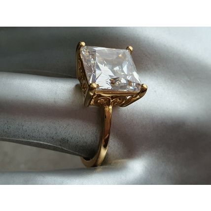 9.24ct Princess Solitaire Ring Made With Swarovski Zirconia Sz O½ Gold on Silver
