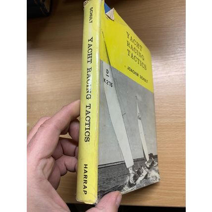 1964 1ST UK EDITION "YACHT RACING TACTICS" JOACHIM SCHULT HARDBACK BOOK (P4)