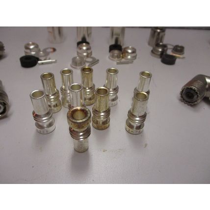 Lot of 30 Bunker Ramo Amphenoil Connectors