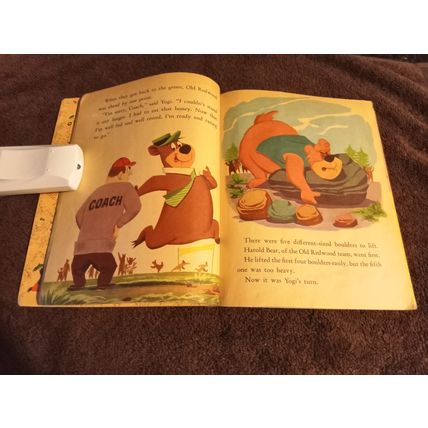 Little Golden Book Yogi Bear Our Hero By S Quentin Hyatt 5.5 fine- Shape 1960