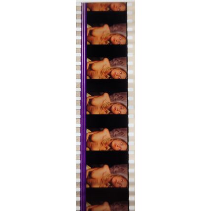 THE SWIMMING POOL PK MTP - A012l . 1 STRIP OF 5 - 35MM - FILM CELLS