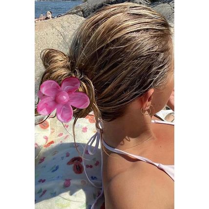 Bonbon Flower Shape Resin Hair Claw Clip