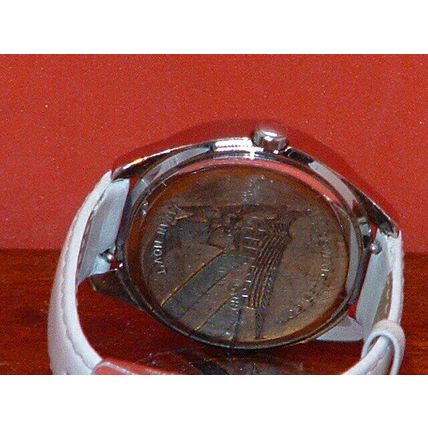 Pre-Owned Women’s Guess G86021L Rhinestone Fashion Analog Quartz Watch