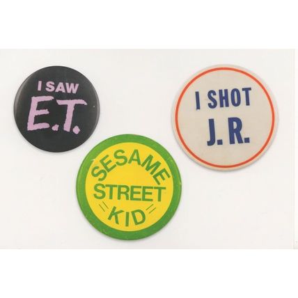 I Saw ET Stephen Spielberg Sci Fi Film Badge Button Postcard