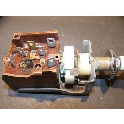 1964 JEEP HEADLIGHT SWITCH ASSY OEM