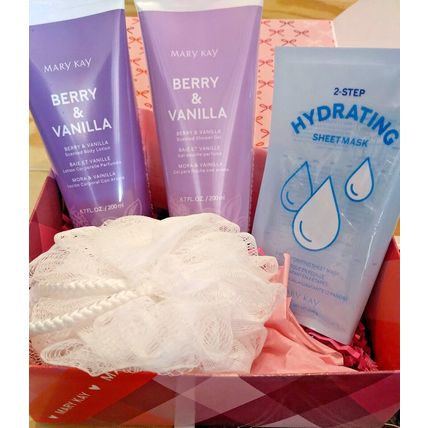 Mary Kay Berry & Vanilla Shower Gel Body Lotion Sheet Mask Scrubby Gift Set NEW!