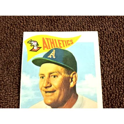 1960 Topps 215 Bob Elliott Manager Kansas City A's EX+ Condition No Creases