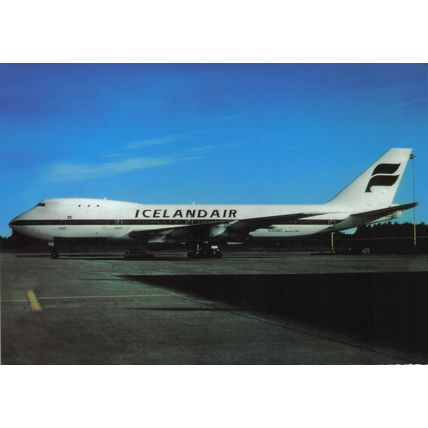Aircraft postcard Icelandair Boeing 747 N356AS. Unposted
