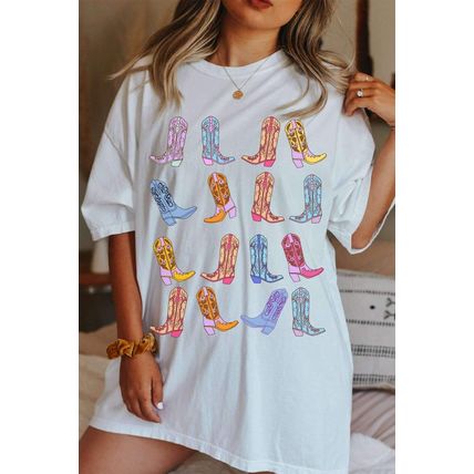White Western Cowgirl Boots Graphic Crewneck Tunic T Shirt