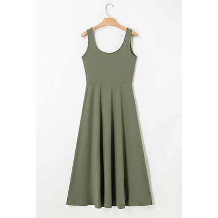 Four Leaf Clover Sleeveless Scoop Neck Flared Split Midi Dress