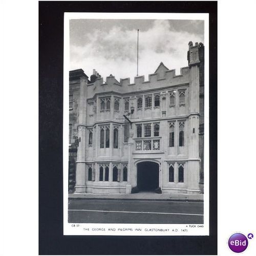 Somerset GLASTONBURY George & Pilgrims Inn Postcard by Tuck (GB57)