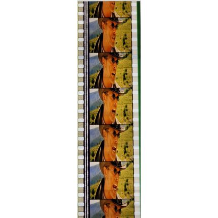 DAVID BOWIE. Pk MTP - a035i. 1 STRIP OF 5 - 35MM FILMCELLS (GUNSLINGERS REVENGE)