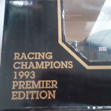1993 Racing Champions Davey Allison Texaco 1/87 Transporter in Case Vintage
