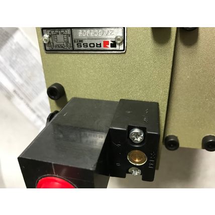 NEW ROSS 2778C5905 PILOT OPERATED CHECK VALVE. 3/4"NPT, 120VAC,EP