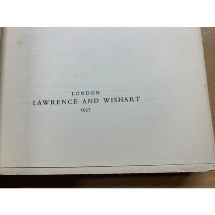 1937 "NEW WRITING" STORIES OF 15,000 WORDS EM FORSTER HARDBACK BOOK (P4)