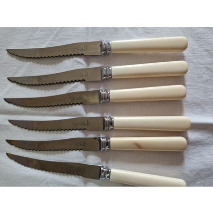 Vintage 6 Steak Knives