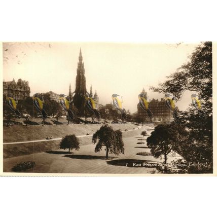East Princes Street Gardens, Edinburgh, RP Postcard, 1930s